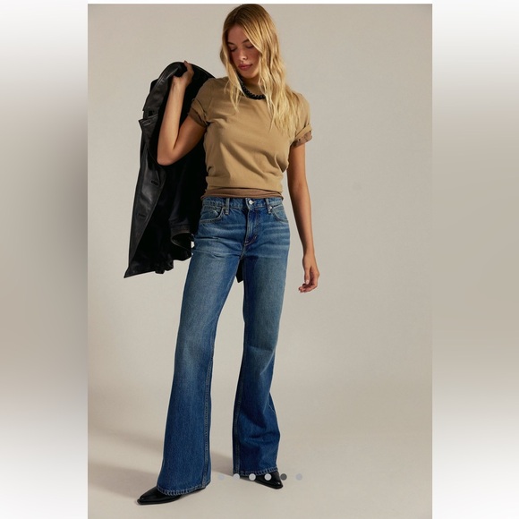 Free People NWOT West Coast Relaxed Flare Jeans Size 28 in Humble - Picture 5 of 13